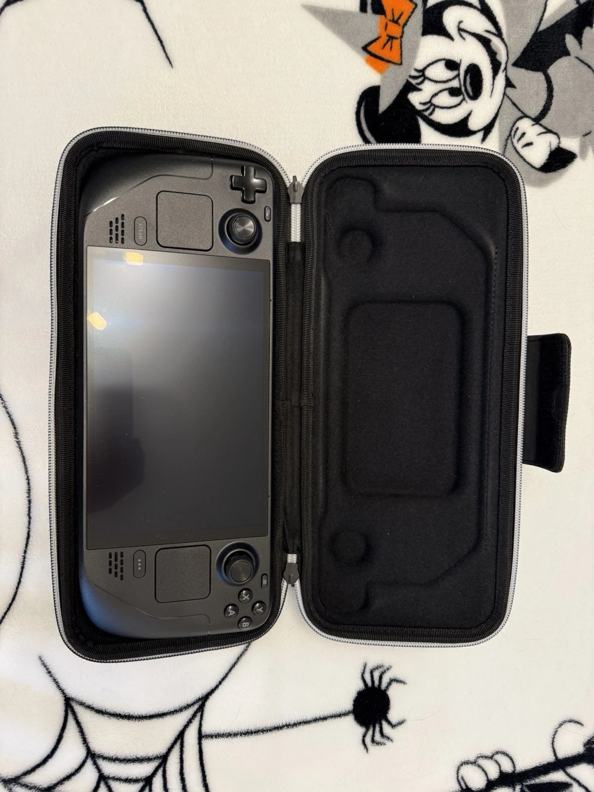 Valve Steam Deck OLED 1TB  With Samsung Evo 512gb Micro SD    Black with Case