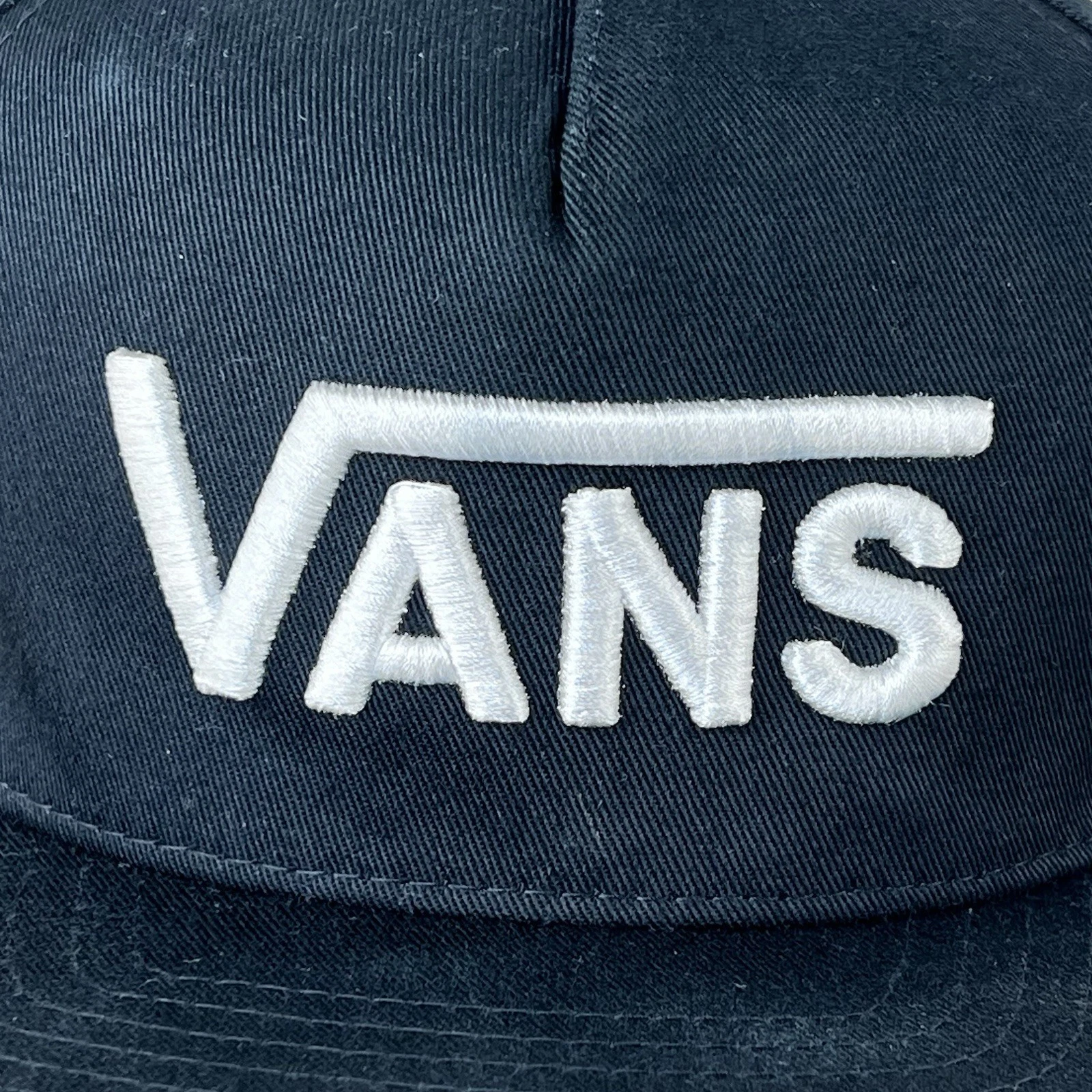 Vans Off the Wall Snap Back Black Cap White Embroidered Logo Checkered Underbill