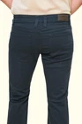 Victorious Men s Slim Fit Colored Denim Jeans Stretch Pants    GS21   FREE SHIP