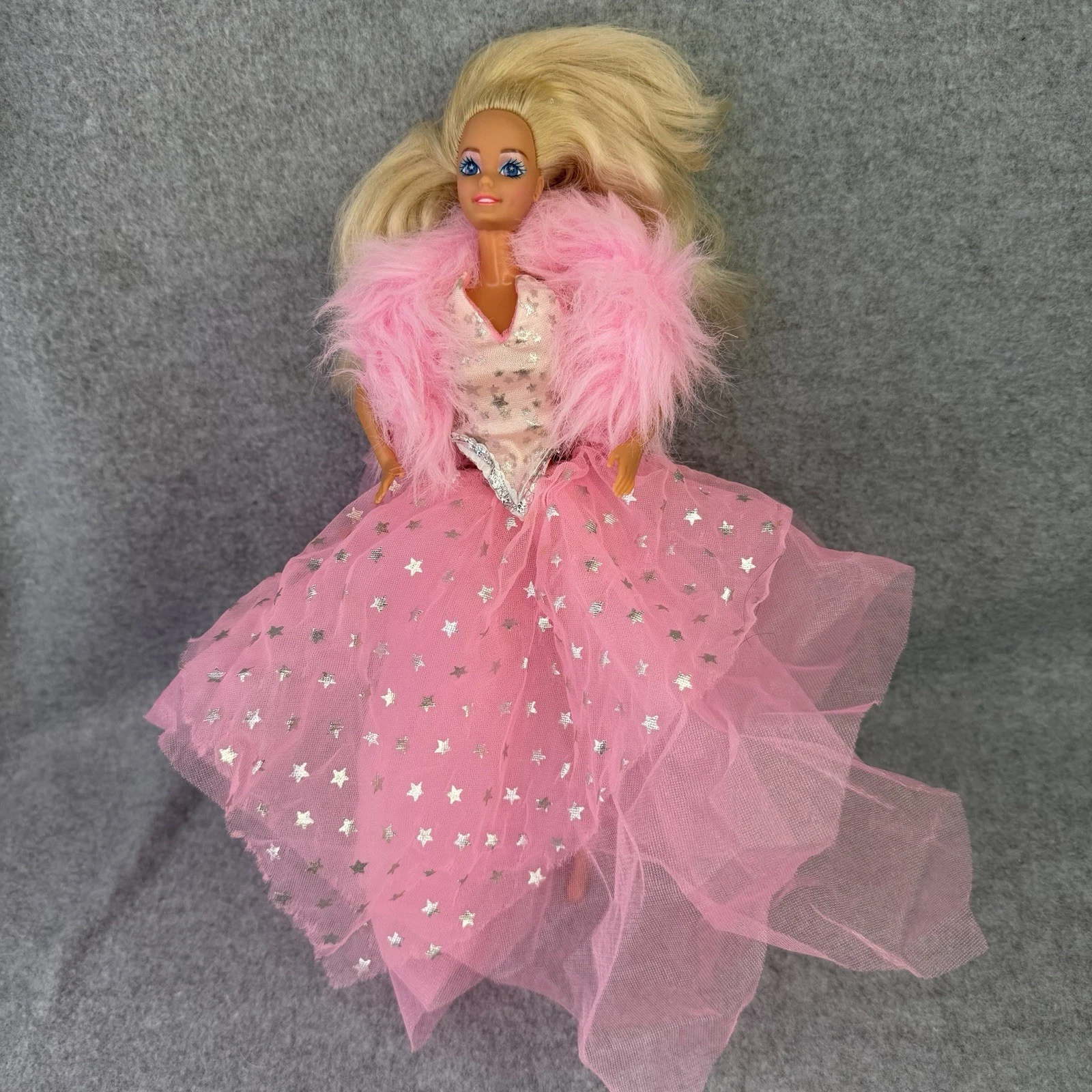 Vintage 1988 Barbie  SuperStar Barbie  Mattel #1604 Pink Blonde 80s