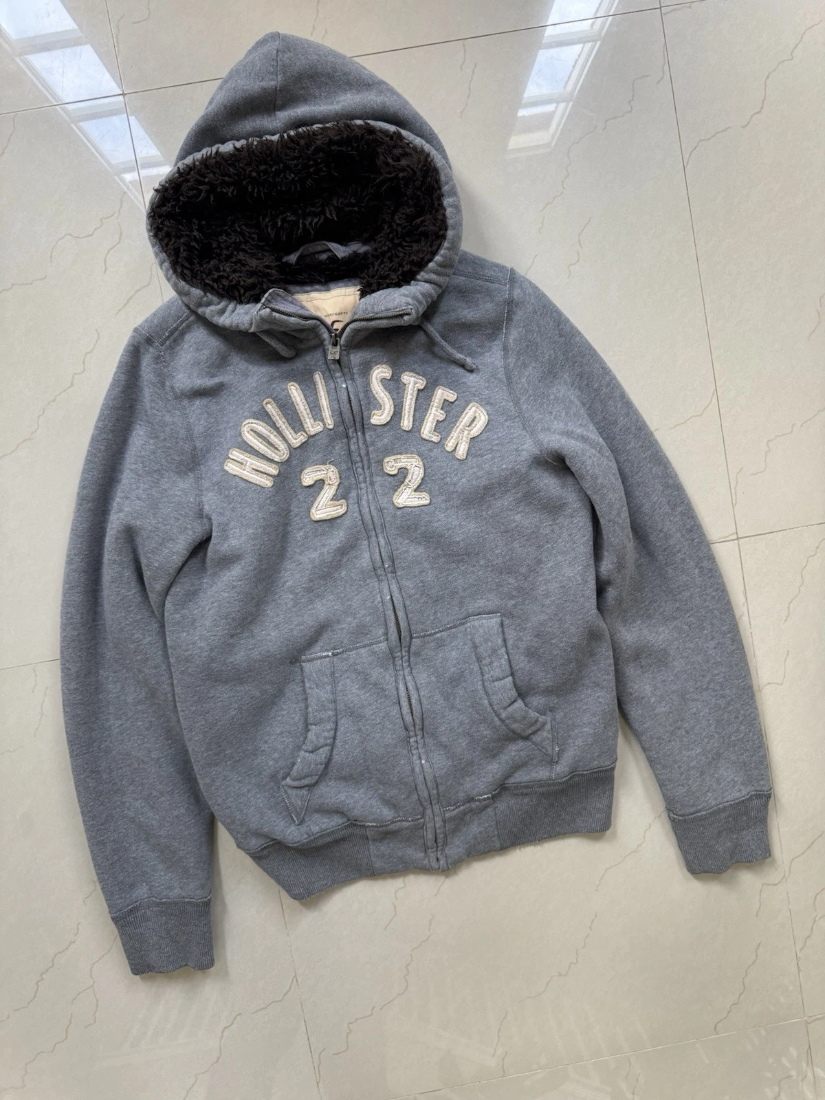 Vintage Hollister Sweatshirt Adult Medium Gray Hoodie Strands Point Sherpa Lined