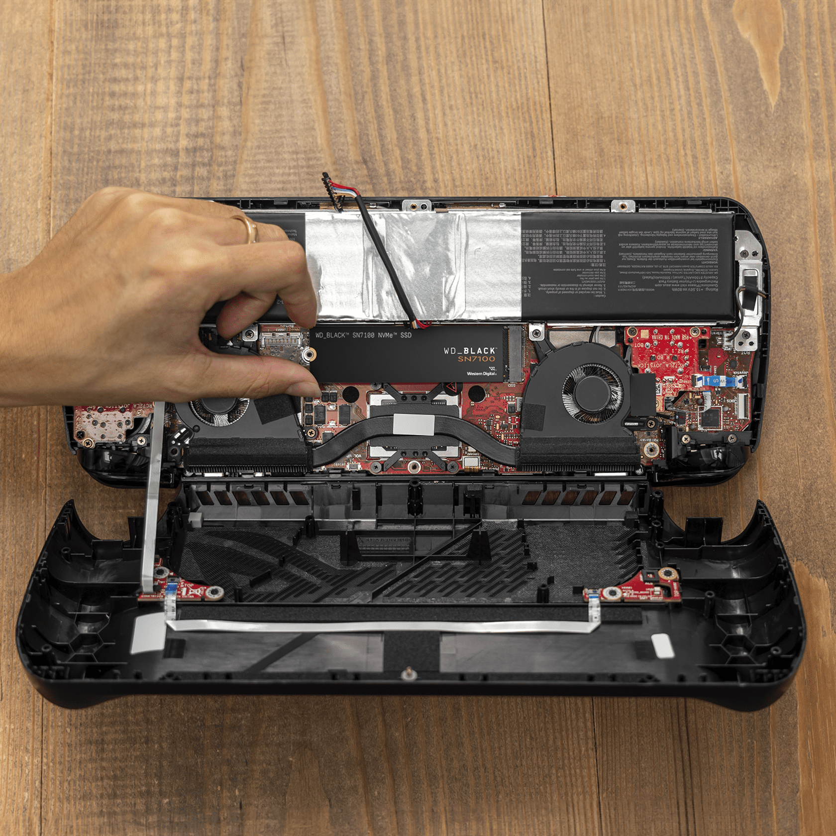 WD BLACK 1TB SN7100 NVMe Internal SSD Powered by Sandisk   PCIe Gen4 M 2 2280  up to 7 250 MB/s Internal Solid State Drive