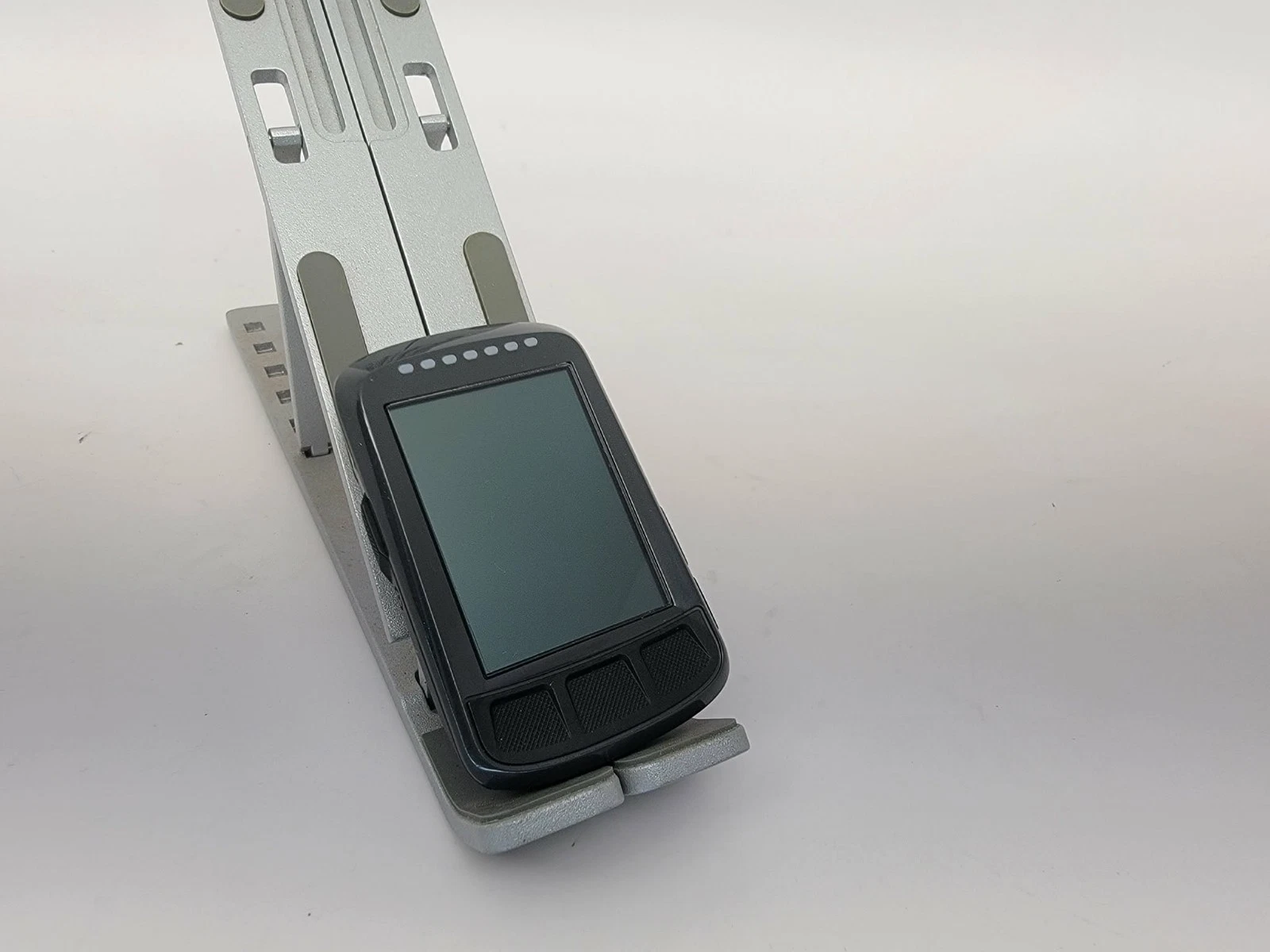 Wahoo ELEMNT Bolt WFCC3 GPS Bike Computer   Grey & Teal   Device Only