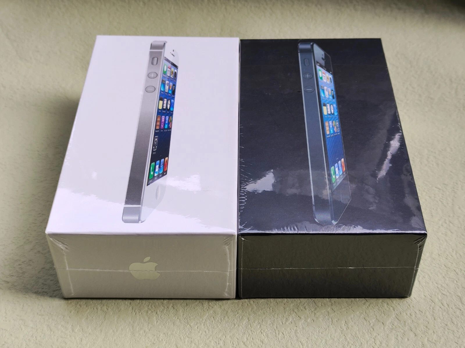 Working well Apple iPhone 5 5c 5s 8/16/32/64GB All colours Fully UNLOCKED Good  