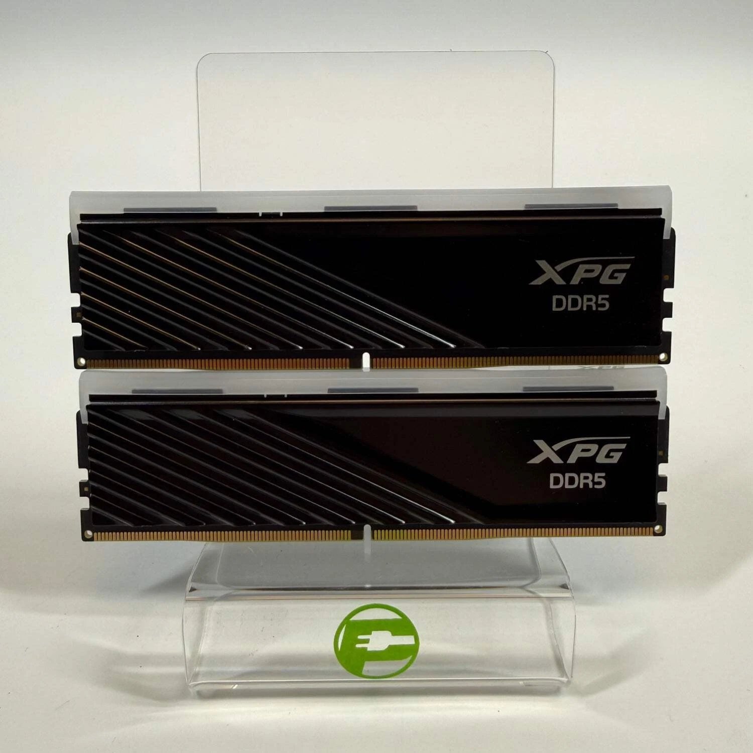 XPG Lancer Blade RBG 32GB  2x16GB  RAM DDR5 6000MHz AX5U6000C4816G BLABRBK