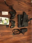 Xbox 360 S 250GB Black Console Model 1439 2 Controllers   Kinnect And Extra