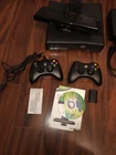 Xbox 360 S 250GB Black Console Model 1439 2 Controllers   Kinnect And Extra