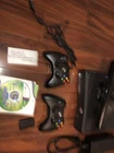 Xbox 360 S 250GB Black Console Model 1439 2 Controllers   Kinnect And Extra