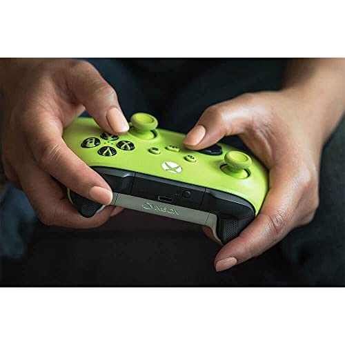 Xbox Wireless Gaming Controller (2025) – Carbon Black – Play on Xbox, Windows, Android, iOS, FireTV Sticks, Smart TVs, VR Headsets