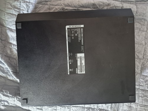 CONSOLE & ALL CABLES ONLY  Microsoft Xbox One 500GB Console Black Model #1540