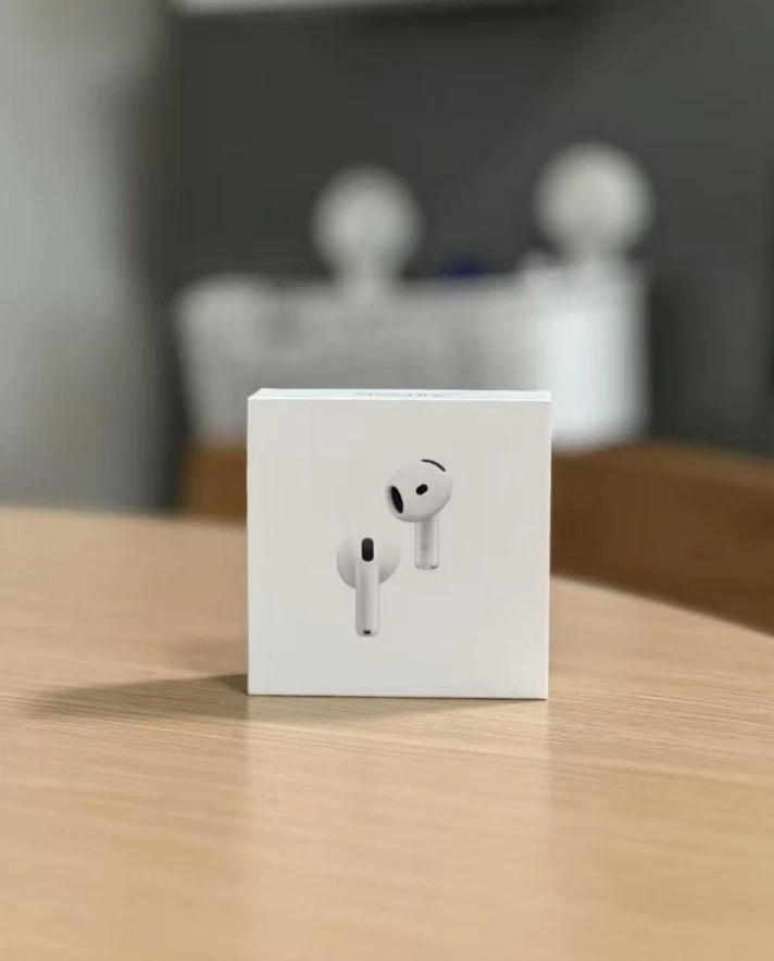 Sealed  AirPod 4 with USB C Charging Case 4th Generation White ANC