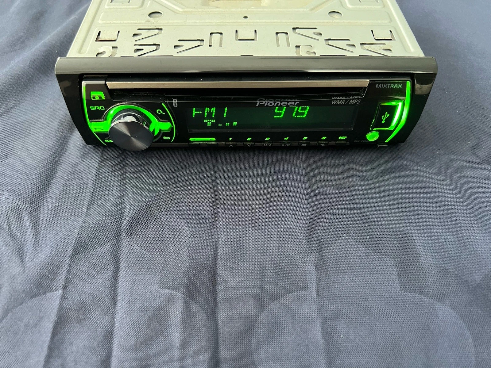 Pre Owned TESTED   Pioneer CD  USB  BT  AM/FM  DEH X6500BT