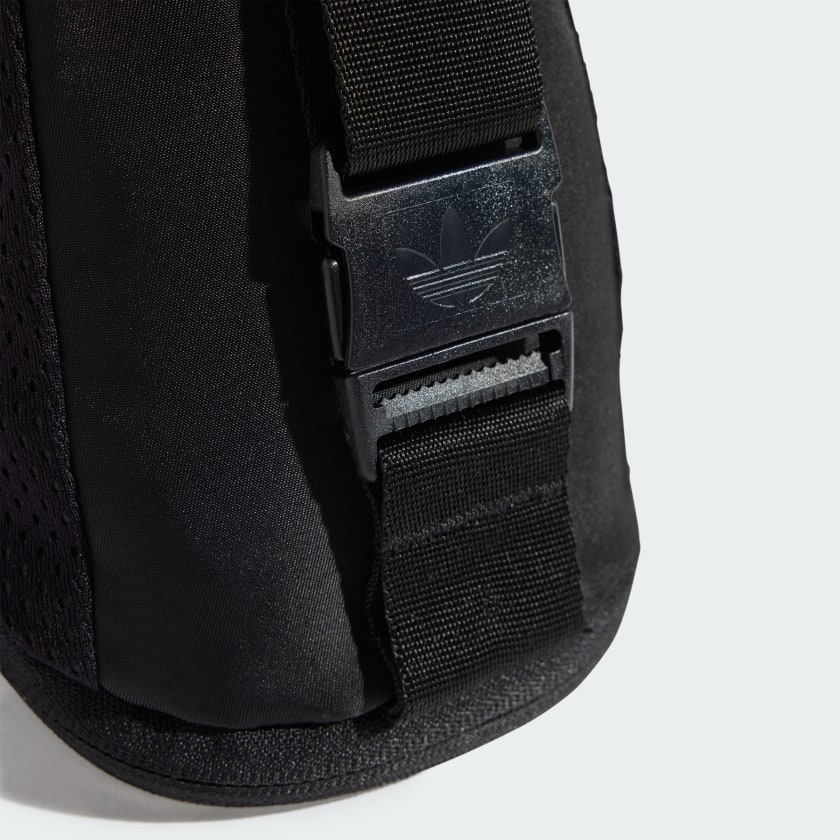 adidas men Adicolor Small Sling Bag