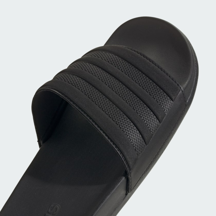 adidas men Adilette Comfort Slides