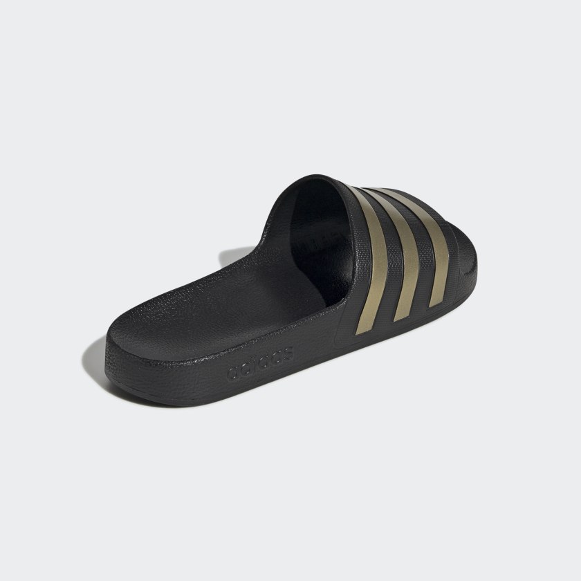 DISPONIBLE COLOR AZUL adidas men Adilette Aqua Slides