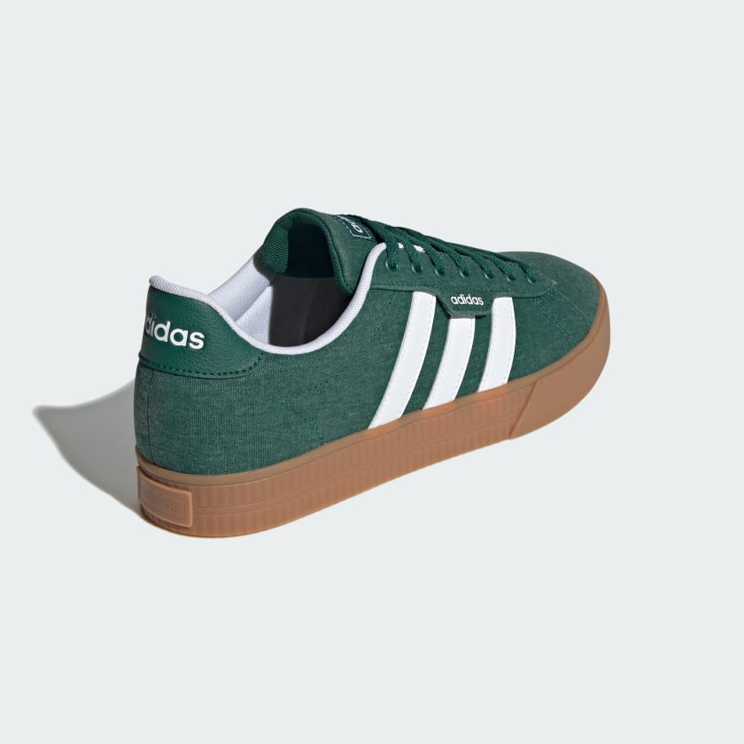 talla 10  - adidas men Daily 3 0 Shoes