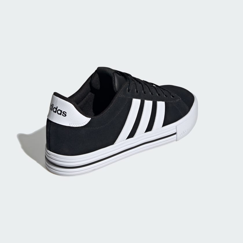 Talla 8.5, adidas men Daily 4 0 Shoes