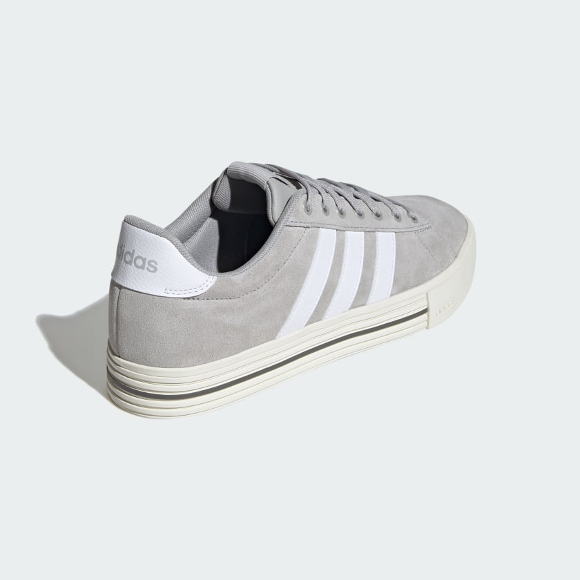 Talla 8.5, adidas men Daily 4 0 Shoes