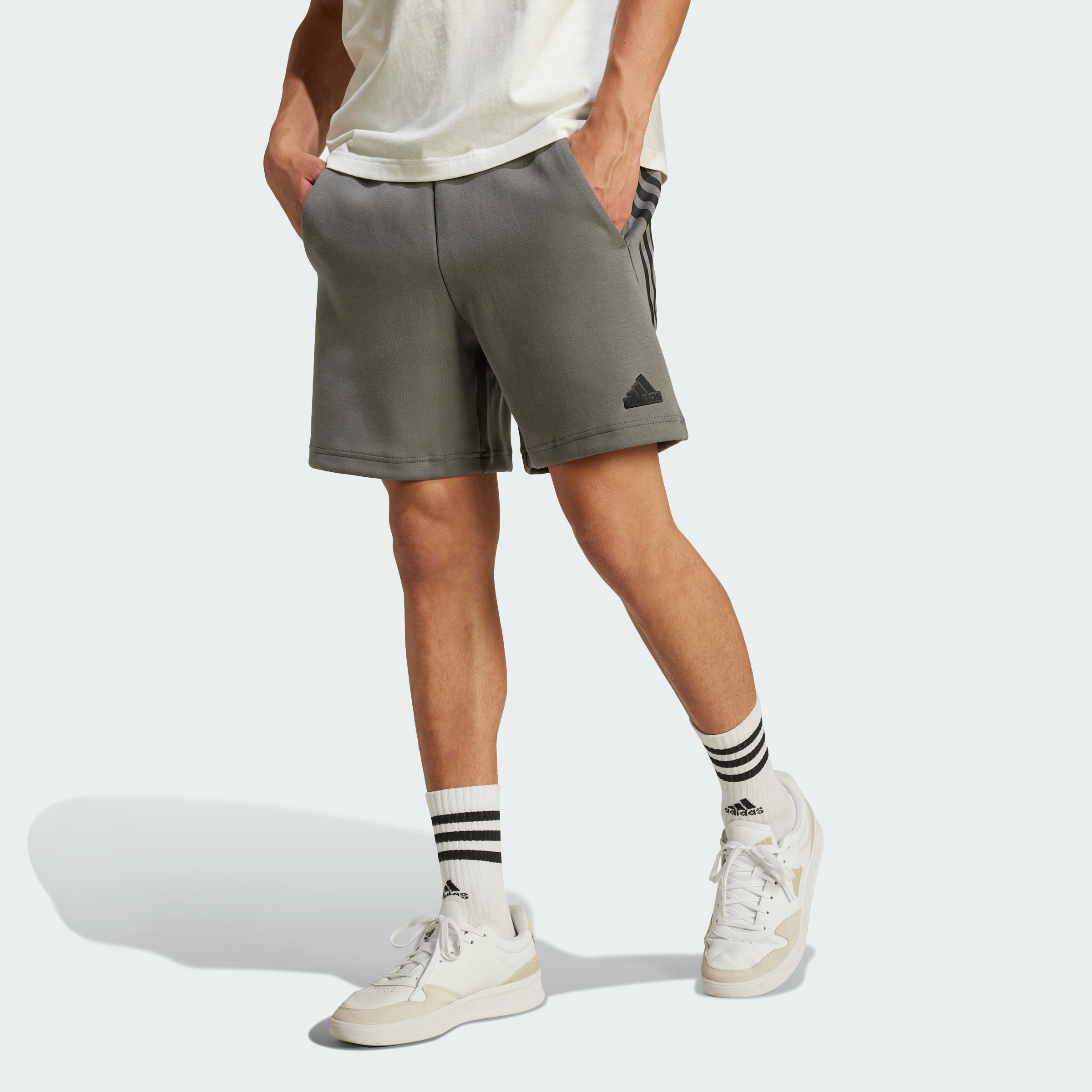 TALLA XL - adidas men Future Icons 3 Stripes Shorts