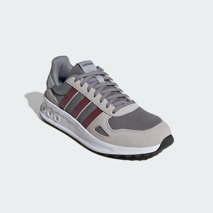 adidas men Run 84 Shoes
