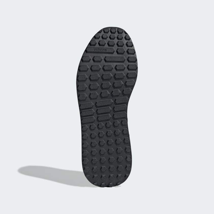 adidas men Run 84 Shoes