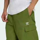 adidas men Trefoil Essentials Woven