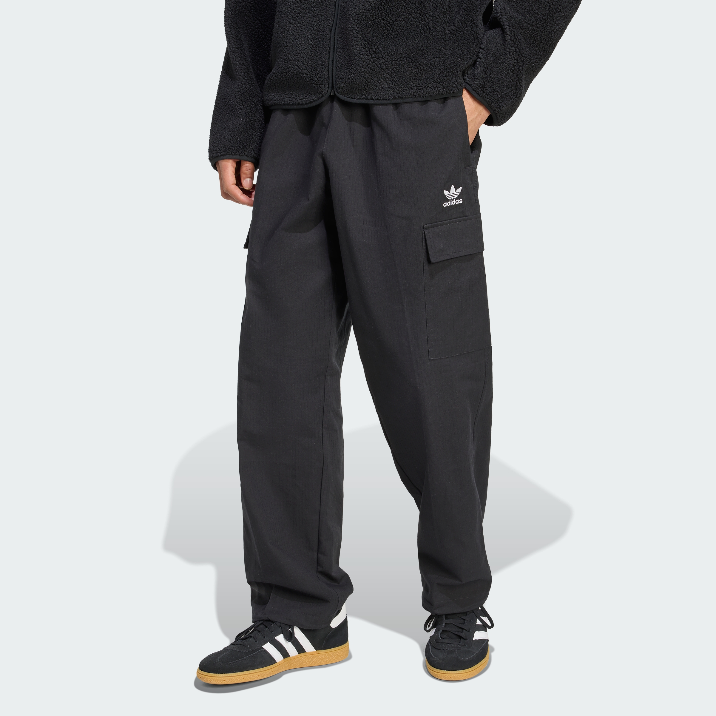 adidas men Trefoil Essentials Woven