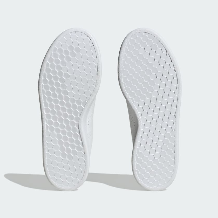 Talla 7  - adidas women Advantage Shoes