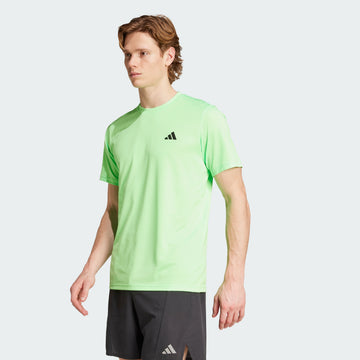 men s  train essentials training tee