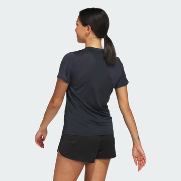 Talla M, L y XL women s  designed for training tee