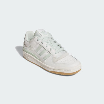 women s  forum low cl shoes